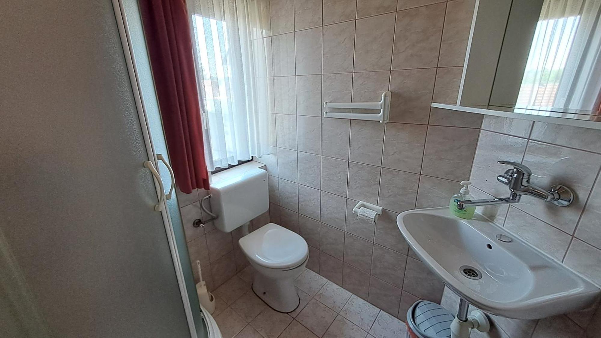 Family Puskaric Hotel Слуни Екстериор снимка